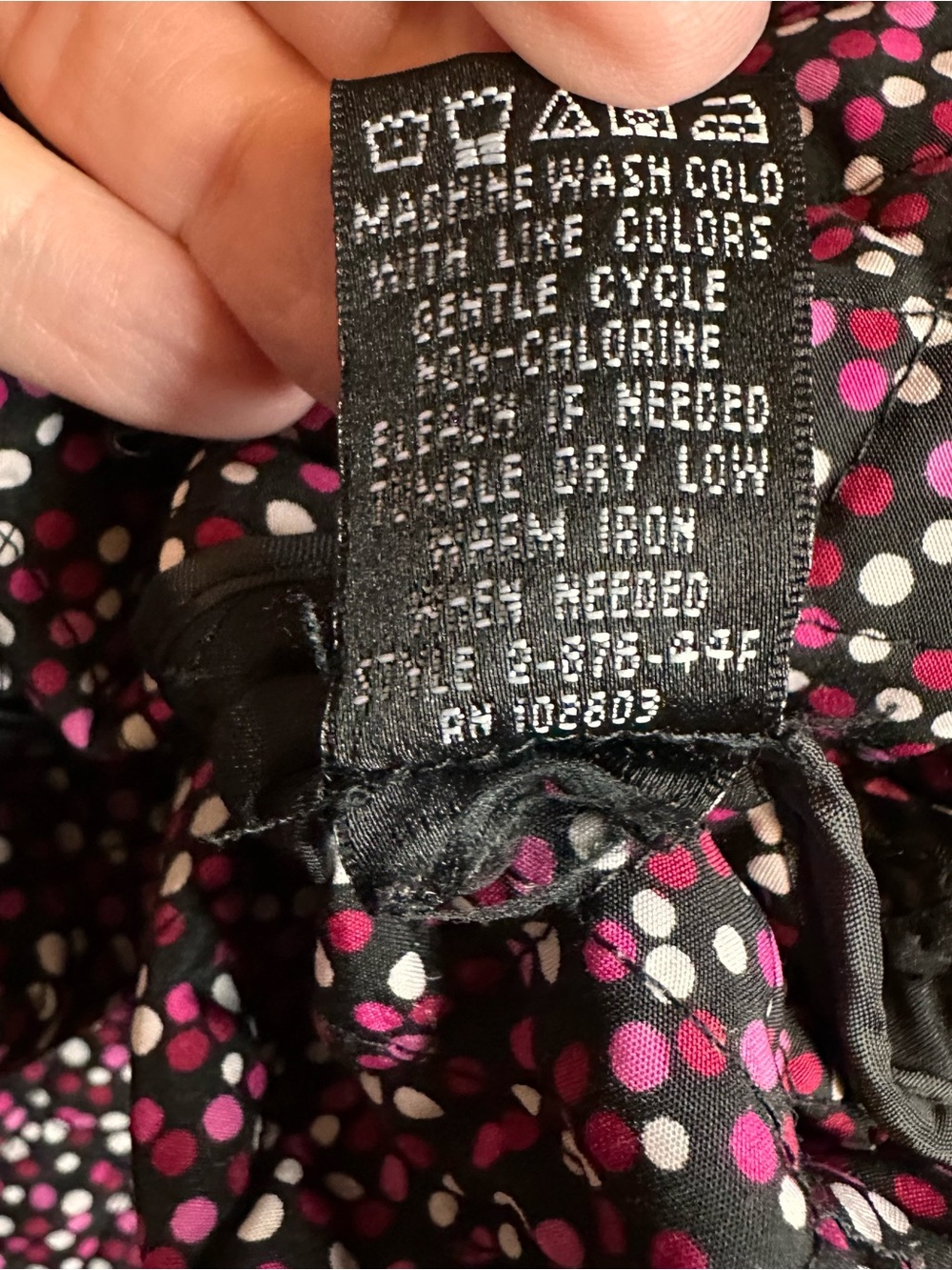 Briggs New York Black Quilted Jacket with Pink and White Dot Lining - Picture 4 of 5